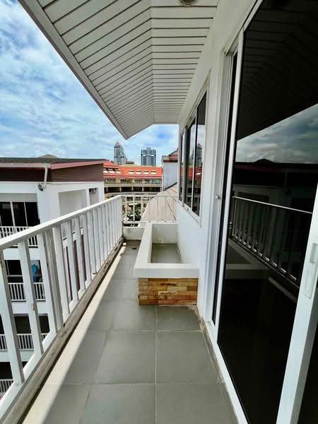 New Nordic VIP 1 Pratumnak, Chon Buri (Pattaya), 4 พระตำหนัก, Nong Pru, Bang Lamung (Pattaya), Chon Buri (Pattaya), 3 Bedrooms, 154 sqm, Condo For Sale, by Nichapa Phiachan, 500517948 - DDproperty.com
