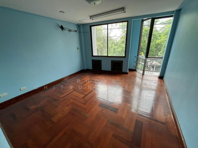 4-Storey Commercial Building for Rent – Thetsaban Nimit Nuea | Prachachuen | Chatuchak, Bangkok, Lat Yao, Chatuchak, Bangkok, , 800 sqm, Shophouse For Rent, by Pudis Chitrungsakorn, 500517953 - DDproperty.com