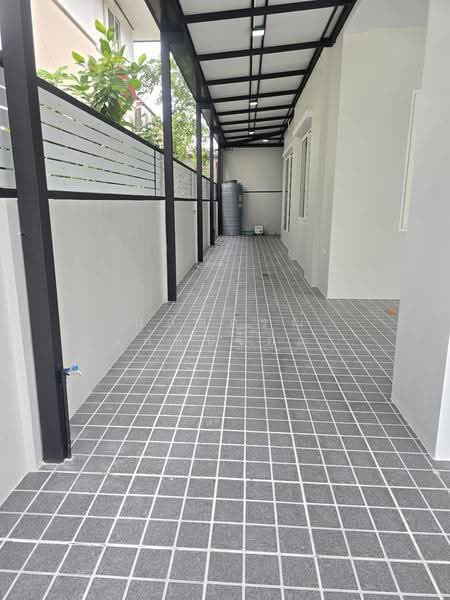 Buntarig New Style : บุณฑริก นิวสไตล์, ปทุมธานี, ถนนพระองค์เจ้าสาย คลอง4, ลาดสวาย, ลำลูกกา, ปทุมธานี, 150 ตร.ม., บ้านแฝด ขาย, โดย นภัสศรณ์ วงศ์สินไทยกร (นันท์), 500517954 - DDproperty.com