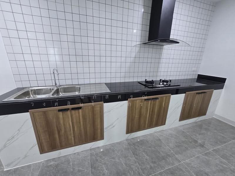Buntarig New Style, Pathum Thani, Phraongchao Sai Road, Khlong 4, Lat Sawai, Lam Luk Ka, Pathum Thani, 3 Bedrooms, 150 sqm, Semi-Detached House (Twin House) For Sale, by นภัสศรณ์ วงศ์สินไทยกร (นันท์), 500517954 - DDproperty.com