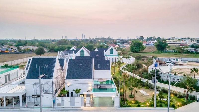 Pet Friendly Luxury Villa for Rent in Huai Yai, Chon Buri (Pattaya), Tesabal Road 1 Soi 22, Huai Yai, Bang Lamung (Pattaya), Chon Buri (Pattaya), 3 Bedrooms, 341 sqm, Villa For Rent, by Siwas Thepphabut, 500517955 - DDproperty.com