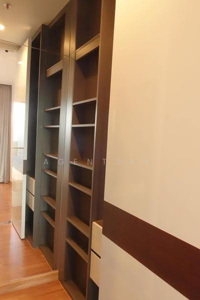 Ivy Ampio, Bangkok, 48 Ratchadaphisek Road, Huai Khwang, Bangkok, 1 Bedroom, 43 sqm, Condo For Rent, by Agentbkk, 500517960 - DDproperty.com
