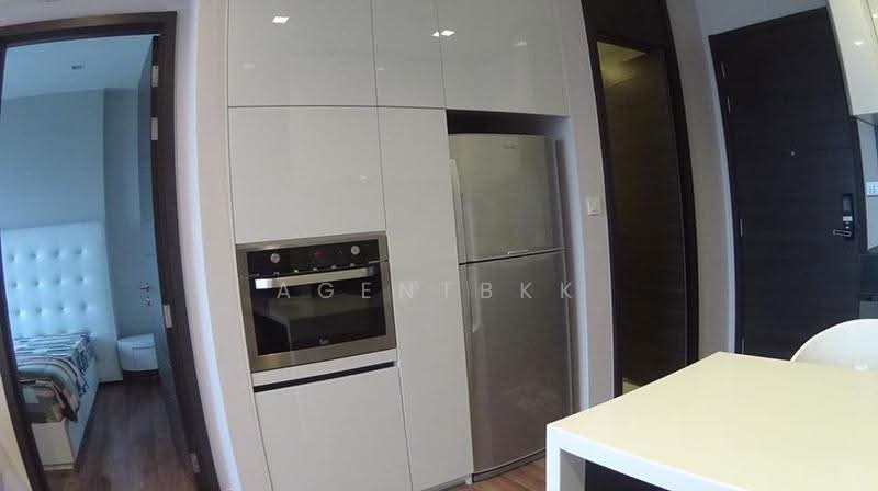 Ivy Ampio, Bangkok, 48 Ratchadaphisek Road, Huai Khwang, Bangkok, 1 Bedroom, 43 sqm, Condo For Rent, by Agentbkk, 500517960 - DDproperty.com