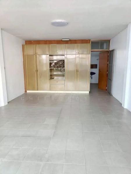 2-Unit, 4.5-Storey Commercial Building for Rent | Huai Khwang - Pracharat Bamphen, Bangkok, Huai Khwang, Bangkok, , 270 sqm, Shophouse For Rent, by Pudis Chitrungsakorn, 500517964 - DDproperty.com