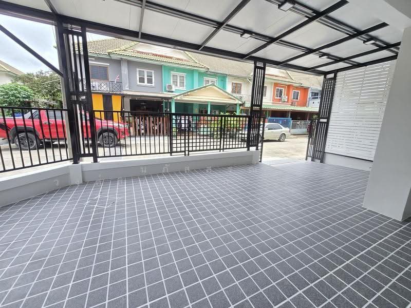 Baan Pruksa 20 Lumlukka Klong 2, Pathum Thani, Soi Lam Luk Ka 11, Khu Khot, Lam Luk Ka, Pathum Thani, 3 Bedrooms, 100 sqm, Townhouse For Sale, by นภัสศรณ์ วงศ์สินไทยกร (นันท์), 500517966 - DDproperty.com