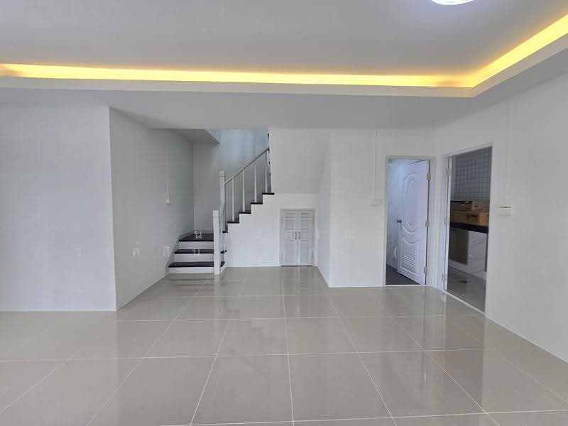 Baan Pruksa 20 Lumlukka Klong 2, Pathum Thani, Soi Lam Luk Ka 11, Khu Khot, Lam Luk Ka, Pathum Thani, 3 Bedrooms, 100 sqm, Townhouse For Sale, by นภัสศรณ์ วงศ์สินไทยกร (นันท์), 500517966 - DDproperty.com