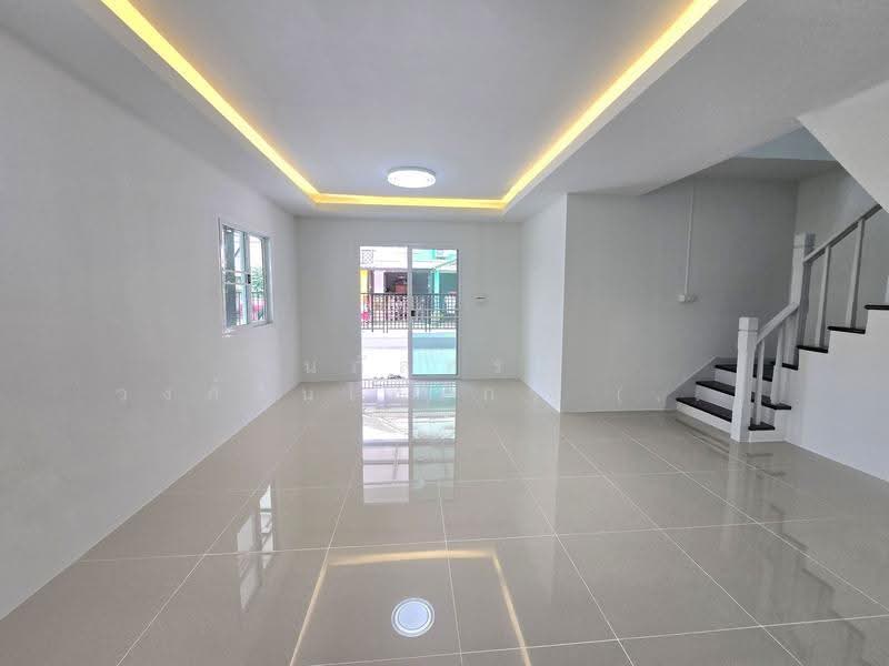 Baan Pruksa 20 Lumlukka Klong 2, Pathum Thani, Soi Lam Luk Ka 11, Khu Khot, Lam Luk Ka, Pathum Thani, 3 Bedrooms, 100 sqm, Townhouse For Sale, by นภัสศรณ์ วงศ์สินไทยกร (นันท์), 500517966 - DDproperty.com