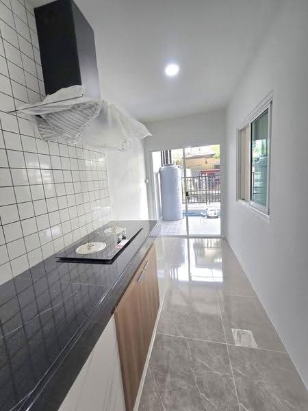 Baan Pruksa 20 Lumlukka Klong 2 : บ้านพฤกษา 20 ลำลูกกา-คลอง 2, ปทุมธานี, ซอยลำลูกกา 11/18, คูคต, ลำลูกกา, ปทุมธานี, 100 ตร.ม., ทาวน์เฮ้าส์ ขาย, โดย นภัสศรณ์ วงศ์สินไทยกร (นันท์), 500517966 - DDproperty.com
