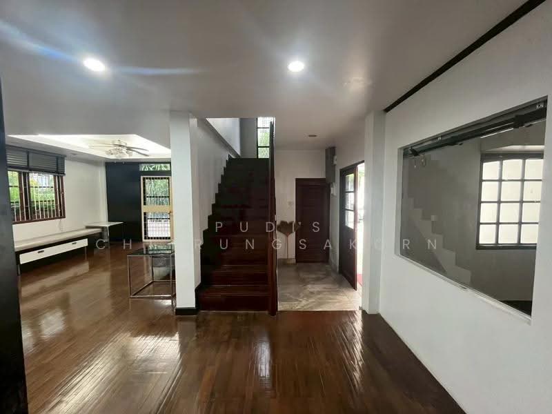 บ้านเดี่ยว 2 ชั้น ให้เช่า | พระราม 9, กรุงเทพ, ห้วยขวาง, กรุงเทพ, 166 ตร.ม., บ้านเดี่ยว ให้เช่า, โดย Pudis Chitrungsakorn, 500517968 - DDproperty.com
