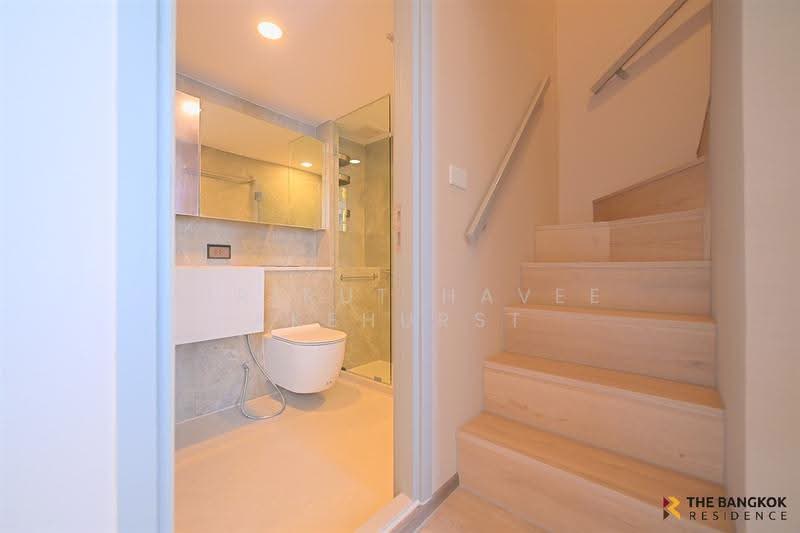 SOHO Bangkok Ratchada, Bangkok, 74 Pracha Rat Bamphen Rd, Huai Khwang, Bangkok, 2 Bedrooms, 46 sqm, Condo For Sale, by Sirirut Havee Akehurst, 500517989 - DDproperty.com