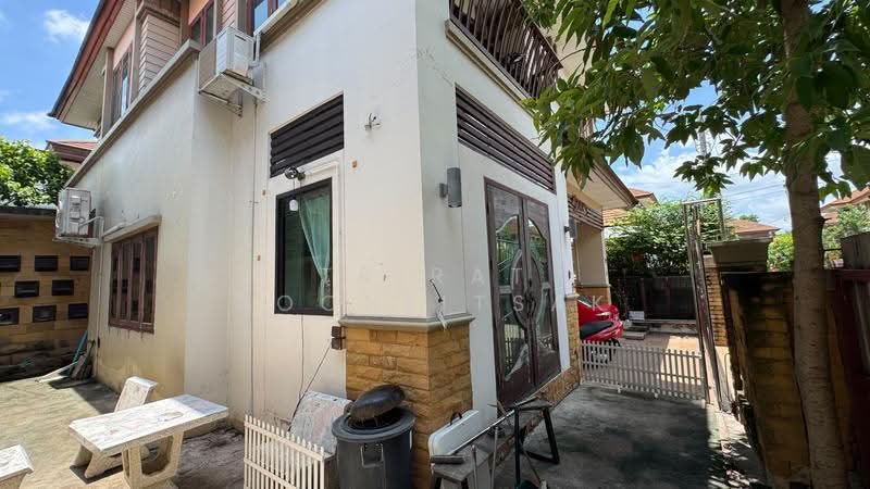 Suchawalai Rama 5, Nonthaburi, Bang Si Mueang 1 Road, Bang Sri Muang, Muang Nonthaburi, Nonthaburi, 4 Bedrooms, 204 sqm, Single Detached House For Sale, by Trirat Boonlitsak, 500517994 - DDproperty.com