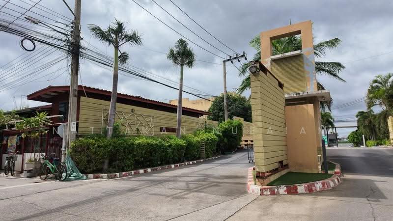 หมู่บ้านร็อคการ์เด้น-สุวรรณภูมิ, Bangkok, Thab Yao, Lat Krabang, Bangkok, 3 Bedrooms, 130 sqm, Townhouse For Sale, by Nattakan nueaiam, 500518000 - DDproperty.com