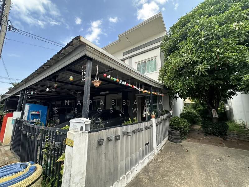 ไลโอ บลิสซ์ เทพารักษ์-ตำหรุ : Lio Bliss Teparak-Tamru, สมุทรปราการ, บางพลีใหญ่, บางพลี, สมุทรปราการ, 125 ตร.ม., ทาวน์เฮ้าส์ ขาย, โดย Napassawan Siengsuwanna, 500518008 - DDproperty.com