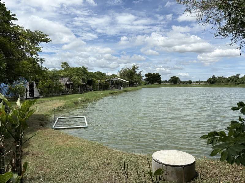 ขายที่ดินบ่อปลา ขนาด 9-2-52 ไร่ บรรยากาศริมน้ำสุดชิล เกาะลอย พานทอง ชลบุรี, Chon Buri (Pattaya), Ko Loi, Phan Thong, Chon Buri (Pattaya), , 15,408 sqm, Land For Sale, by ทองมี รูปสูง, 500518010 - DDproperty.com