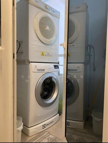 Siri Residence, Bangkok, 21 Soi Sukhumvit 24, Khong Tan, Khlong Toei, Bangkok, 1 Bedroom, 62 sqm, Condo For Rent, by Sasimaporn Wongvijit, 500518013 - DDproperty.com