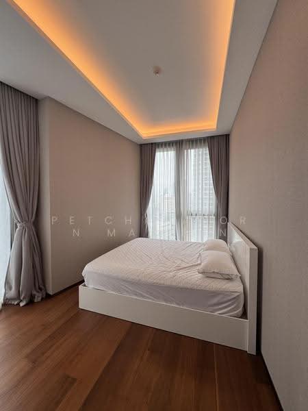 The Estelle Phrom Phong, Bangkok, 131 Soi Sukhumvit 26, Khong Tan, Khlong Toei, Bangkok, 3 Bedrooms, 162 sqm, Condo For Rent, by Petcharaporn Mahipan, 500518021 - DDproperty.com