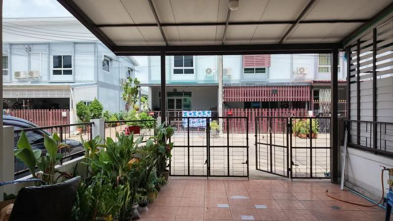 ทาวน์เฮ้าส์ บ้านร่มเย็น แจ้งวัฒนะ 12, Bangkok, Thung Song Hong, Lak Si, Bangkok, 3 Bedrooms, 100 sqm, Townhouse For Sale, by Nattakan nueaiam, 500518030 - DDproperty.com
