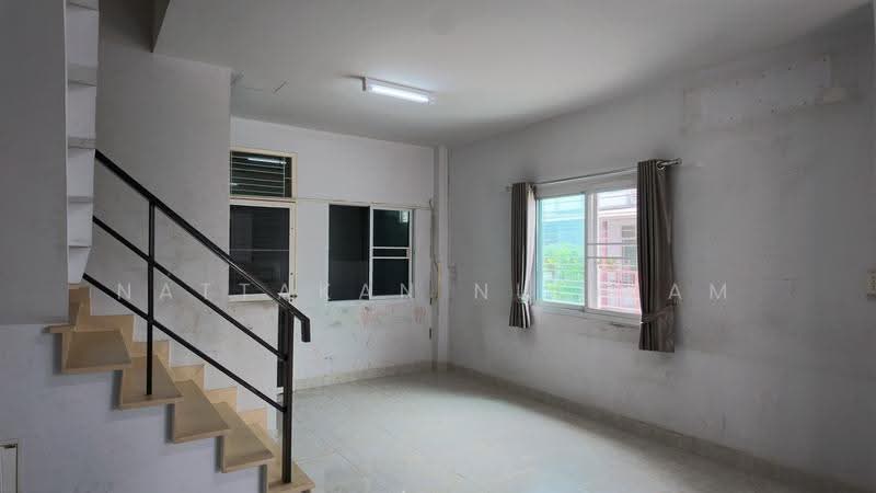 ทาวน์เฮ้าส์ บ้านร่มเย็น แจ้งวัฒนะ 12, Bangkok, Thung Song Hong, Lak Si, Bangkok, 3 Bedrooms, 100 sqm, Townhouse For Sale, by Nattakan nueaiam, 500518030 - DDproperty.com