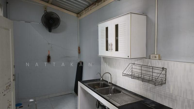 ทาวน์เฮ้าส์ บ้านร่มเย็น แจ้งวัฒนะ 12, Bangkok, Thung Song Hong, Lak Si, Bangkok, 3 Bedrooms, 100 sqm, Townhouse For Sale, by Nattakan nueaiam, 500518030 - DDproperty.com