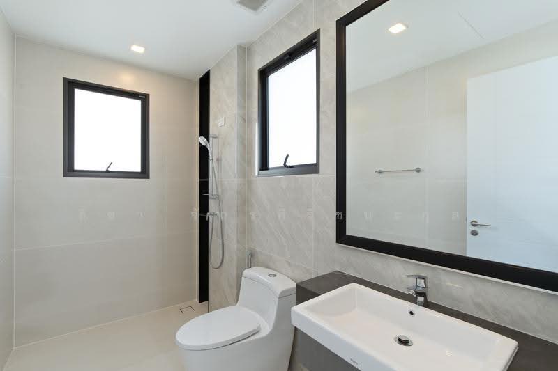 Grand Bangkok Boulevard Pinklao-Kanchana, Bangkok, Bang Ramat Rd, Bang Ra Mat, Taling Chan, Bangkok, 5 Bedrooms, 641 sqm, Single Detached House For Sale, by Thicha Jaksirichanakul, 500518032 - DDproperty.com