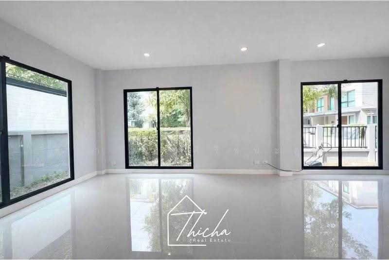 Ninya Kallapaphruek, Bangkok, 87 Kallapaphruek Road, Bang Bon, Bangkok, 4 Bedrooms, 270 sqm, Semi-Detached House (Twin House) For Sale, by Thicha Jaksirichanakul, 500518038 - DDproperty.com