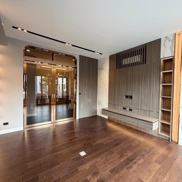 Bangkok Boulevard Signature Westgate, Nonthaburi, Kanchanaphisek Road, Bang Bua Thong, Nonthaburi, 5 Bedrooms, 439 sqm, Single Detached House For Sale, by Thicha Jaksirichanakul, 500518043 - DDproperty.com