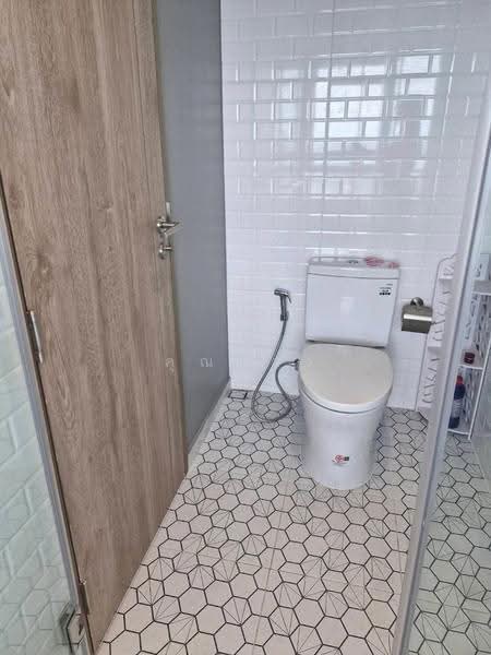 Altitude Unicorn Sathorn-Tha Phra, Bangkok, Ratchaphruek Road, Talat Plu, Thon Buri, Bangkok, 1 Bedroom, 35 sqm, Condo For Sale, by คุณดาว, 500518049 - DDproperty.com