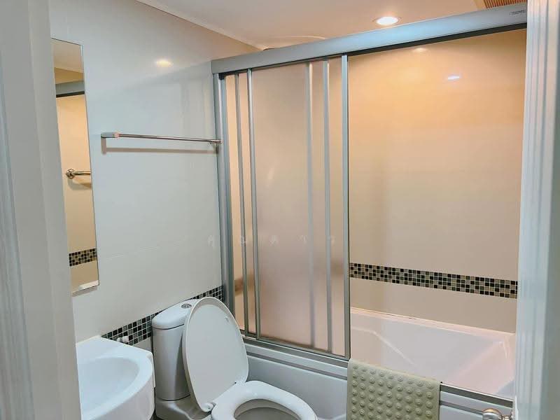 Lumpini Park Riverside Rama 3, Bangkok, 4 Rama 3 Road, Bang Pong Pang, Yan Nawa, Bangkok, 2 Bedrooms, 64 sqm, Condo For Sale, by คุณดาว, 500518053 - DDproperty.com