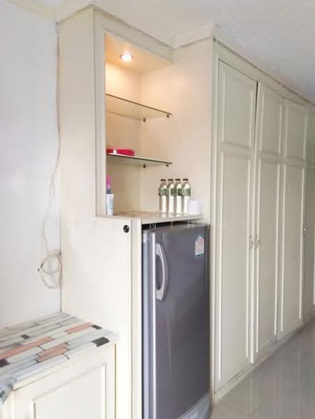 Country Complex Bangna, Bangkok, Sanpawut Road, Bang Na, Bangkok, Studio, 39 sqm, Condo For Rent, by Netsanthiah Ai, 500518054 - DDproperty.com