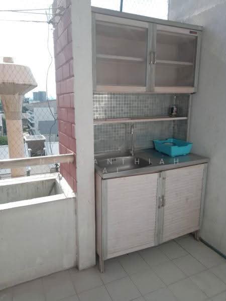 Country Complex Bangna, Bangkok, Sanpawut Road, Bang Na, Bangkok, Studio, 39 sqm, Condo For Rent, by Netsanthiah Ai, 500518054 - DDproperty.com