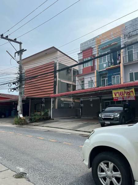 อาคารพาณิชย์ 3 ชั้น ห้องริม 31 ตร.ว, Chon Buri (Pattaya), Surasak, Si Racha, Chon Buri (Pattaya), , 124 sqm, Shophouse For Sale, by สุดารัตน์ พรมแพง, 500518058 - DDproperty.com