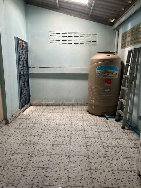 อาคารพาณิชย์ 3 ชั้น ห้องริม 31 ตร.ว, Chon Buri (Pattaya), Surasak, Si Racha, Chon Buri (Pattaya), , 124 sqm, Shophouse For Sale, by สุดารัตน์ พรมแพง, 500518058 - DDproperty.com