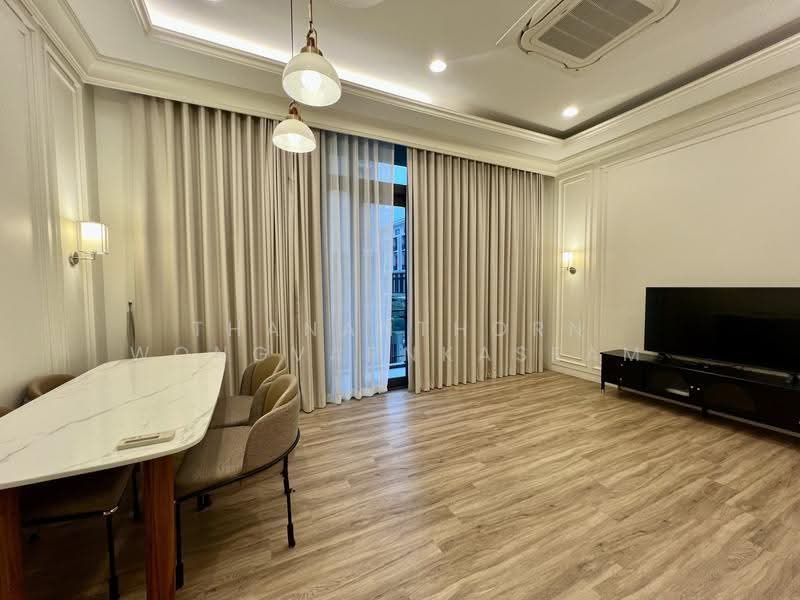 Patio Ratchayothin, Bangkok, Phahonyothin 32, Chan Kasem, Chatuchak, Bangkok, 3 Bedrooms, 263 sqm, Townhouse For Sale, by Thananthorn Wongvarnkaseam, 500518070 - DDproperty.com