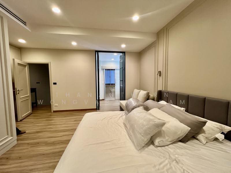 Patio Ratchayothin, Bangkok, Phahonyothin 32, Chan Kasem, Chatuchak, Bangkok, 3 Bedrooms, 263 sqm, Townhouse For Sale, by Thananthorn Wongvarnkaseam, 500518070 - DDproperty.com