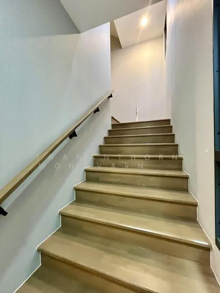 Patio Ratchayothin, Bangkok, Phahonyothin 32, Chan Kasem, Chatuchak, Bangkok, 3 Bedrooms, 263 sqm, Townhouse For Sale, by Thananthorn Wongvarnkaseam, 500518070 - DDproperty.com