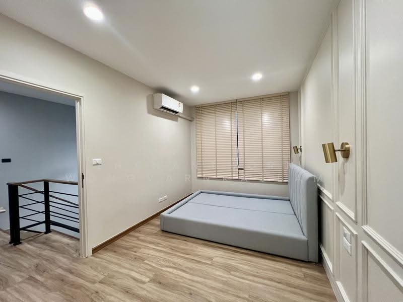 Patio Ratchayothin, Bangkok, Phahonyothin 32, Chan Kasem, Chatuchak, Bangkok, 3 Bedrooms, 263 sqm, Townhouse For Sale, by Thananthorn Wongvarnkaseam, 500518070 - DDproperty.com