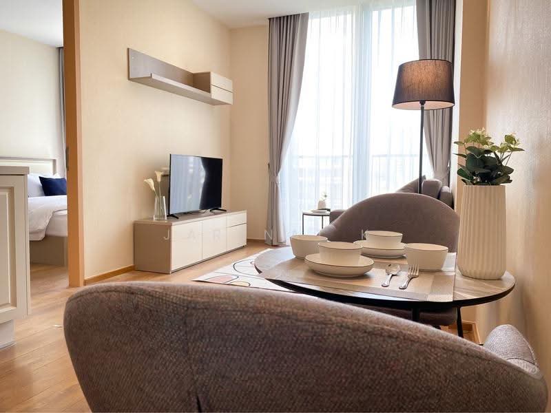 Noble BE33, Bangkok, 19 Soi Sukhumvit 33, Khlong Tan Nua, Watthana, Bangkok, 1 Bedroom, 35 sqm, Condo For Rent, by Jarunat K, 500518074 - DDproperty.com