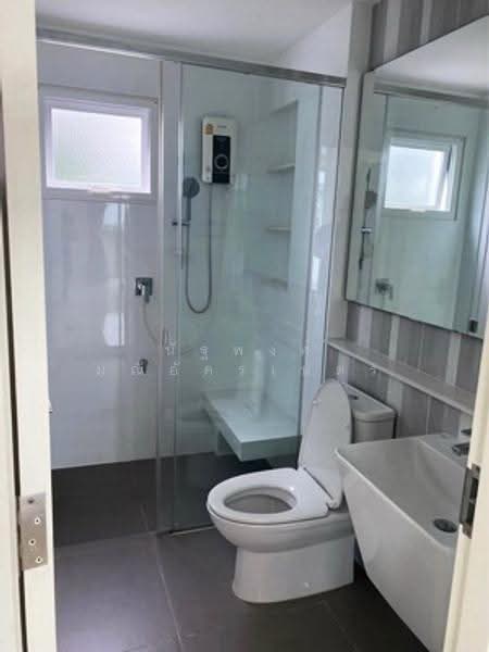 Mantana Motorway-New Krungthepkreetha, Bangkok, Phatthana Chonnabot 4 Road, Khlong Song Ton Nun, Lat Krabang, Bangkok, 3 Bedrooms, 223 sqm, Single Detached House For Rent, by นัฐพงค์ มณีอัครเนตร, 500518081 - DDproperty.com