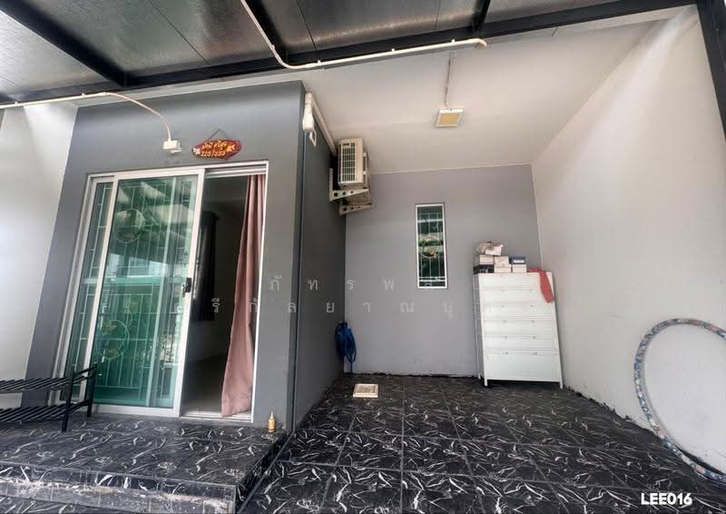 Baan Pruksa Ladkrabang-Suvarnabhumi 3 : บ้านพฤกษา ลาดกระบัง-สุวรรณภูมิ 3, สมุทรปราการ, ถนนอุดมทรัพย์, หนองปรือ, บางพลี, สมุทรปราการ, 100 ตร.ม., ทาวน์เฮ้าส์ ขาย, โดย ภัทรพล ศรีกัลยาณบุตร, 500518103 - DDproperty.com