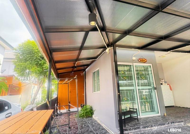 Baan Pruksa Ladkrabang-Suvarnabhumi 3 : บ้านพฤกษา ลาดกระบัง-สุวรรณภูมิ 3, สมุทรปราการ, ถนนอุดมทรัพย์, หนองปรือ, บางพลี, สมุทรปราการ, 100 ตร.ม., ทาวน์เฮ้าส์ ขาย, โดย ภัทรพล ศรีกัลยาณบุตร, 500518103 - DDproperty.com