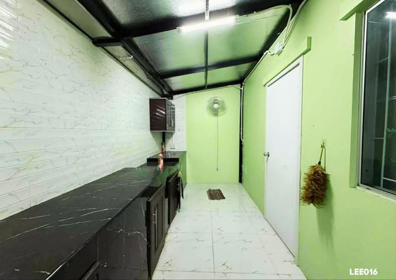 Baan Pruksa Ladkrabang-Suvarnabhumi 3, Samut Prakan, Udomsap Road, Nong Pru, Bang Plee, Samut Prakan, 3 Bedrooms, 100 sqm, Townhouse For Sale, by ภัทรพล ศรีกัลยาณบุตร, 500518103 - DDproperty.com