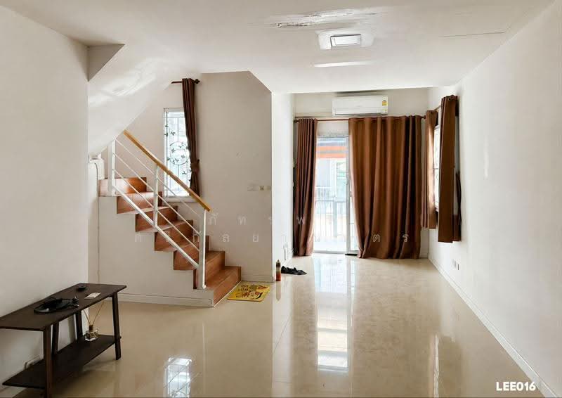 Baan Pruksa Ladkrabang-Suvarnabhumi 3, Samut Prakan, Udomsap Road, Nong Pru, Bang Plee, Samut Prakan, 3 Bedrooms, 100 sqm, Townhouse For Sale, by ภัทรพล ศรีกัลยาณบุตร, 500518103 - DDproperty.com