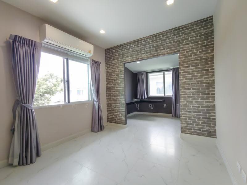 Perfect Place Rangsit 2 : เพอร์เฟค เพลส รังสิต 2, Pathum Thani, บ้านกลาง2/5, Ban Klang, Muang Pathum Thani, Pathum Thani, 4 Bedrooms, 215 sqm, Single Detached House For Sale, by กรกฤตย์ บุญสระ, 500518126 - DDproperty.com