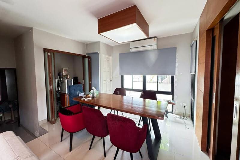 บ้านซอยลาดพร้าววังหิน 52, bangkok, ถนนลาดพร้าววังหิน, Lat Phrao, Bangkok, 4 Bedrooms, 120 sqm, Single Detached House For Sale, by คุณปาล์ม, 500518128 - DDproperty.com