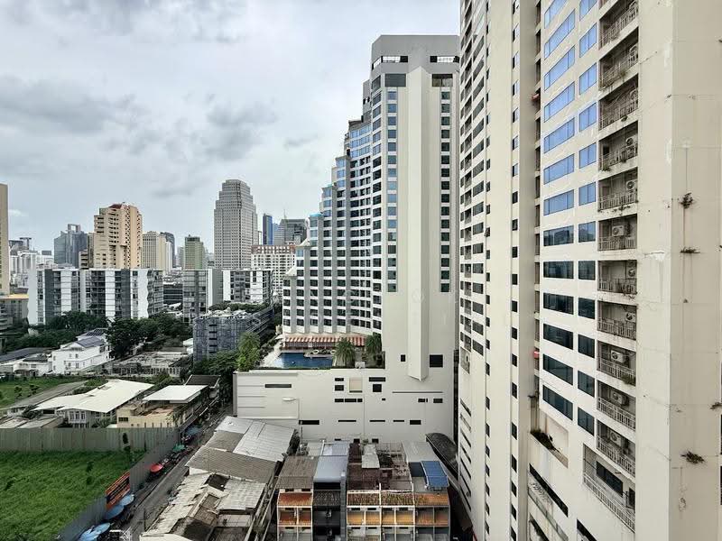 Dera Mansion, Bangkok, 23 Soi Sukhumvit 18, Khlong Toei, Bangkok, 4 Bedrooms, 650 sqm, Apartment For Rent, by Bangkok Residential, 500518132 - DDproperty.com