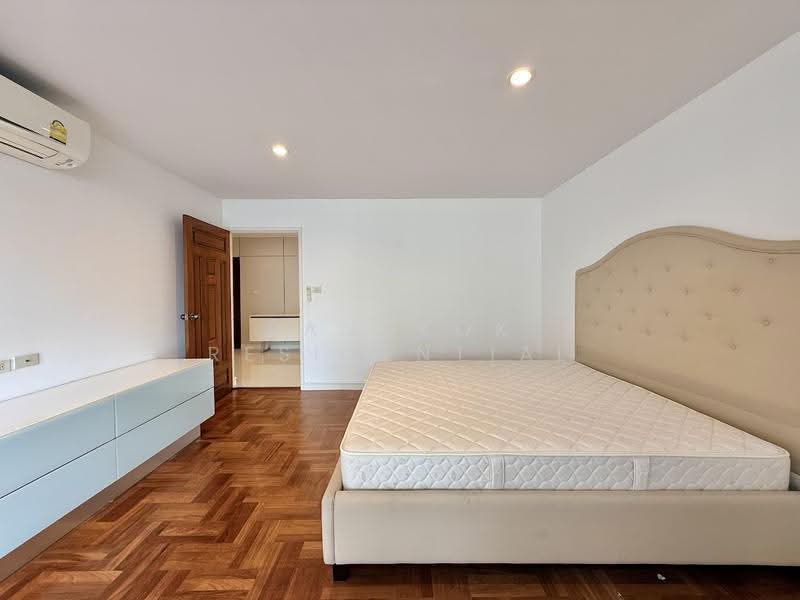 Dera Mansion, Bangkok, 23 Soi Sukhumvit 18, Khlong Toei, Bangkok, 4 Bedrooms, 650 sqm, Apartment For Rent, by Bangkok Residential, 500518132 - DDproperty.com
