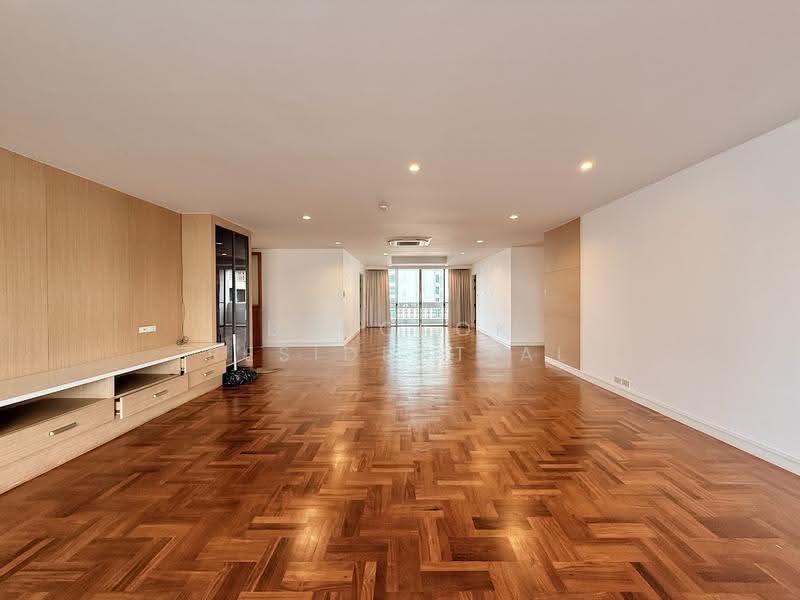 Dera Mansion, Bangkok, 23 Soi Sukhumvit 18, Khlong Toei, Bangkok, 4 Bedrooms, 650 sqm, Apartment For Rent, by Bangkok Residential, 500518132 - DDproperty.com