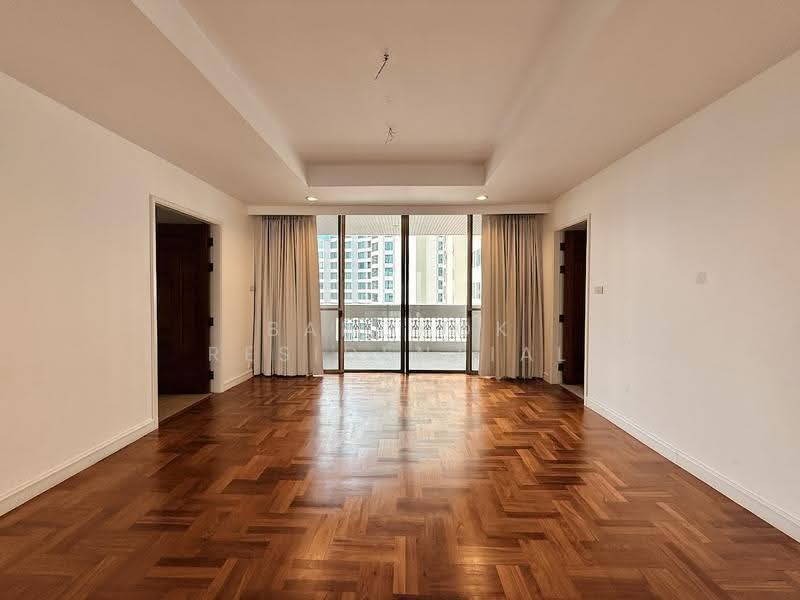 Dera Mansion, Bangkok, 23 Soi Sukhumvit 18, Khlong Toei, Bangkok, 4 Bedrooms, 650 sqm, Apartment For Rent, by Bangkok Residential, 500518132 - DDproperty.com