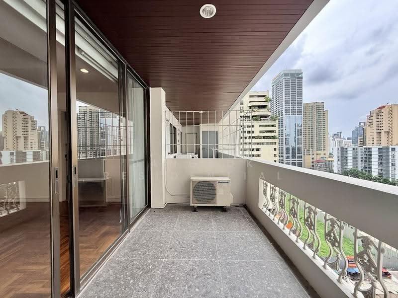 Dera Mansion, Bangkok, 23 Soi Sukhumvit 18, Khlong Toei, Bangkok, 4 Bedrooms, 650 sqm, Apartment For Rent, by Bangkok Residential, 500518132 - DDproperty.com