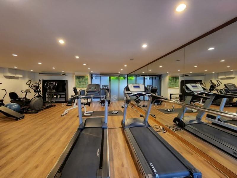 Dera Mansion, Bangkok, 23 Soi Sukhumvit 18, Khlong Toei, Bangkok, 4 Bedrooms, 650 sqm, Apartment For Rent, by Bangkok Residential, 500518132 - DDproperty.com